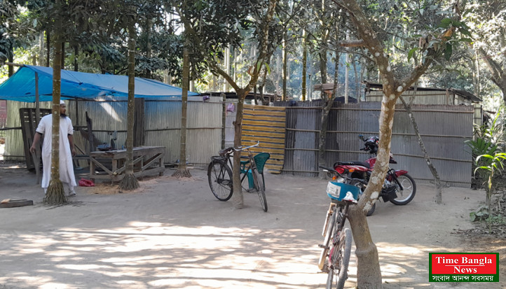 তেঁতুলিয়ায় বন্দোবস্ত নেওয়া জমির উপর এসিল্যান্ডের অপসারণ নোটিশ ভুক্তভোগীর আদালতে মামলা